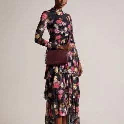 Ted Baker DARCELO Deep Purple Branded Webbing Leather Camera Bag 15 Ted Baker DARCELO Deep Purple Branded Webbing Leather Camera Bag -Ted Baker Shop ted baker 260463 dp purple darcelo deep purple branded webbing camera bag lifestyle 2