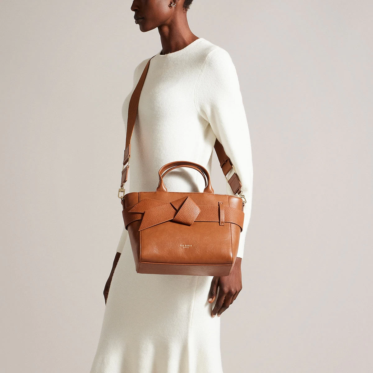 Ted Baker JIMSA Tan Faux Leather Knot Bow Crossbody Bag 7 Ted Baker JIMSA Tan Faux Leather Knot Bow Crossbody Bag - Image 5