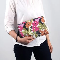 Ted Baker MAGNOLY Printed Magnolia Pouch Bag 12 Ted Baker MAGNOLY Printed Magnolia Pouch Bag -Ted Baker Shop ted baker 266741 magnoly printed magnolia pouch bag lifestyle 1