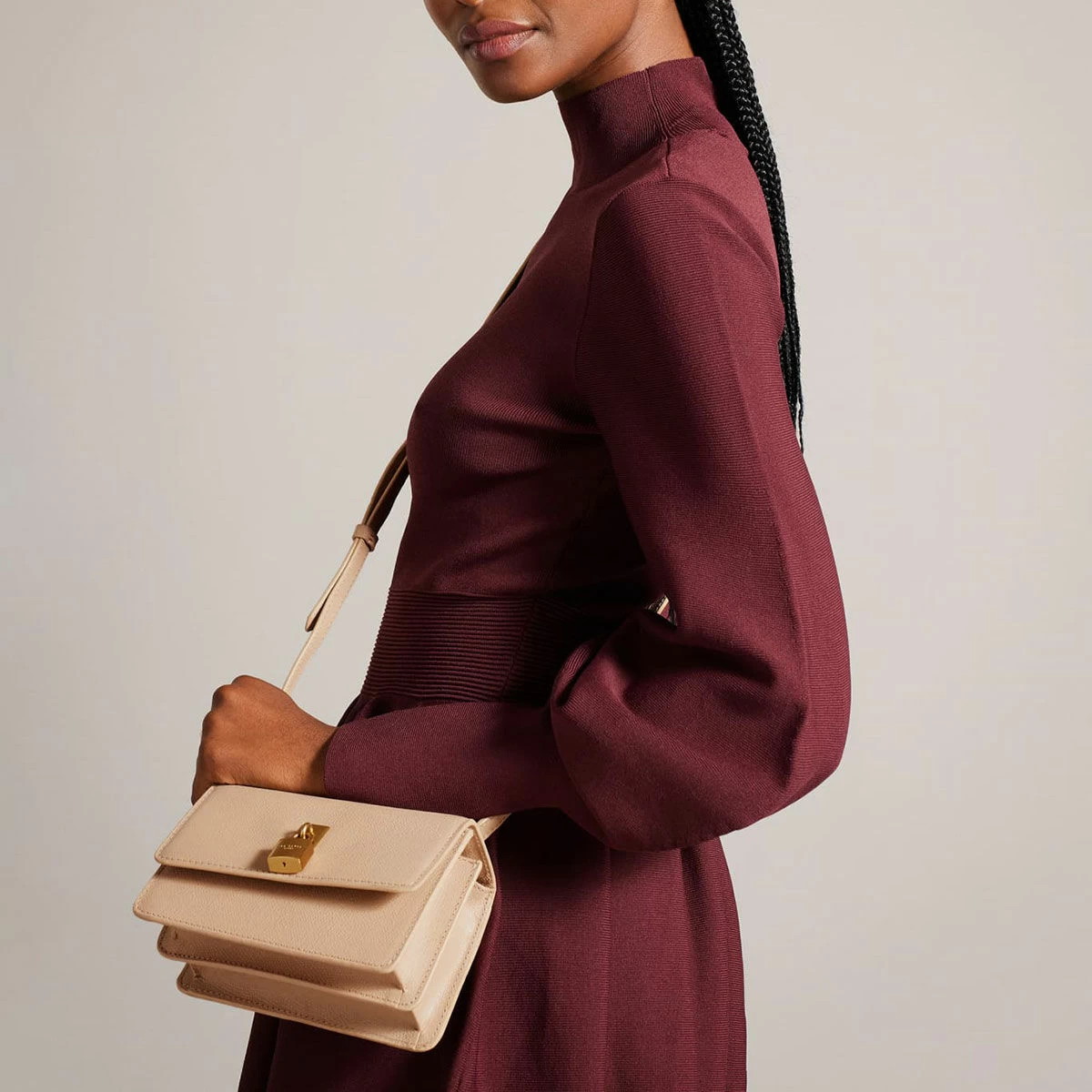 Ted Baker SSLOANE Taupe Leather Padlock Mini Shoulder Bag 7 Ted Baker SSLOANE Taupe Leather Padlock Mini Shoulder Bag - Image 5